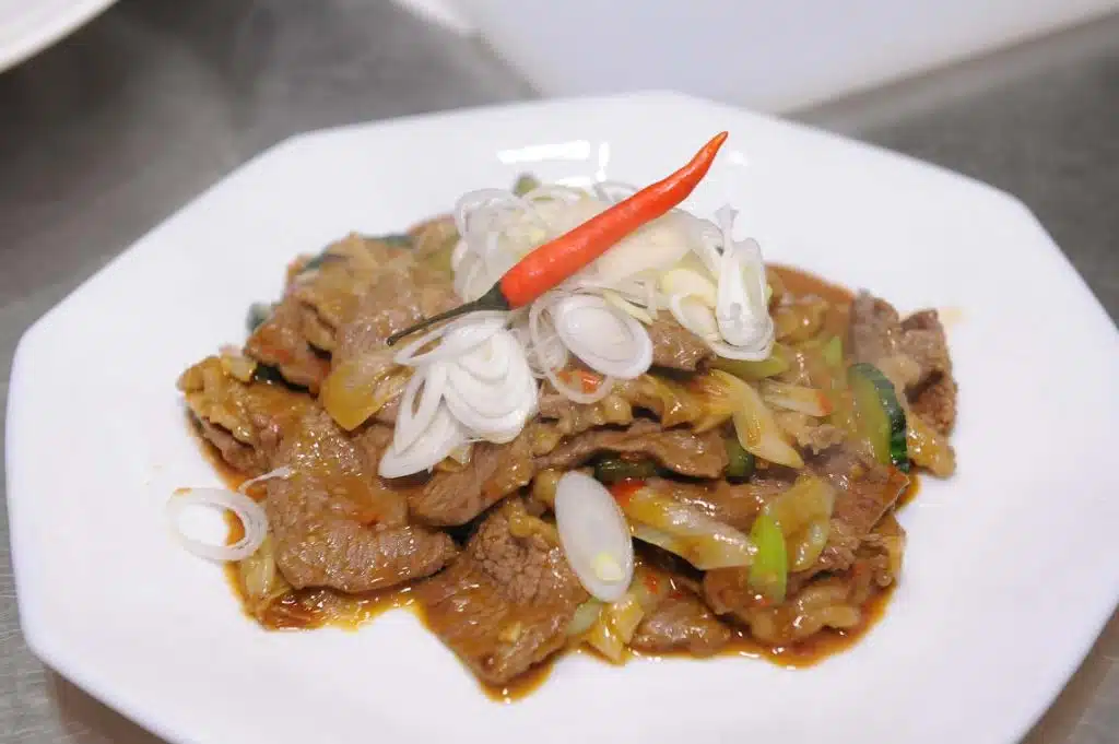 Stir Fry Australian Beef Rump Cap With Green Onions Bean Paste X